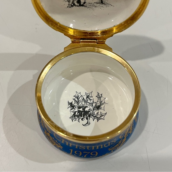 🎄Bilston and Battersea Halcyon Days Enamel Trinket Jewelry Box Christmas 1979 - Picture 7 of 8